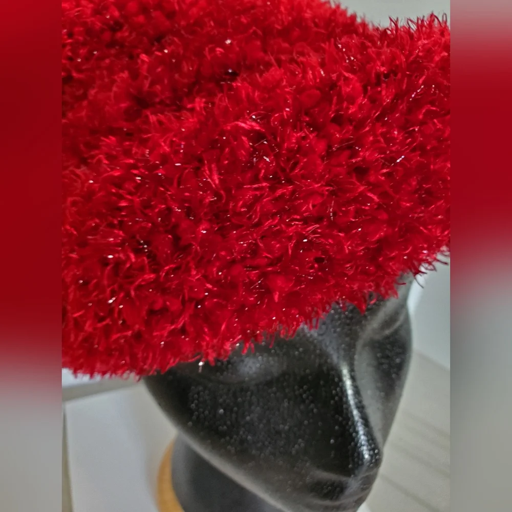 VINTAGE CEJON DARK RED BOUCLE METALLIC SPARKLE BUCKET HAT WOMEN OS COZY FESTIVE